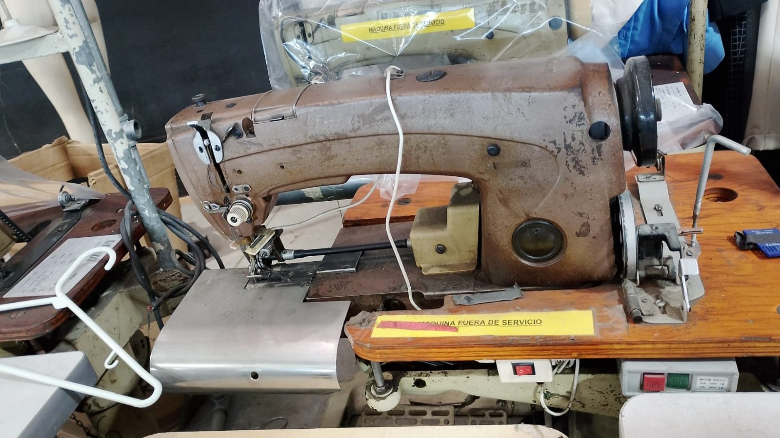 CILINDRICA CERRADORA DE BAJOS