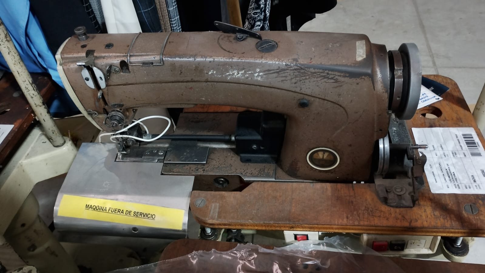 CILINDRICA CERRADORA DE BAJOS