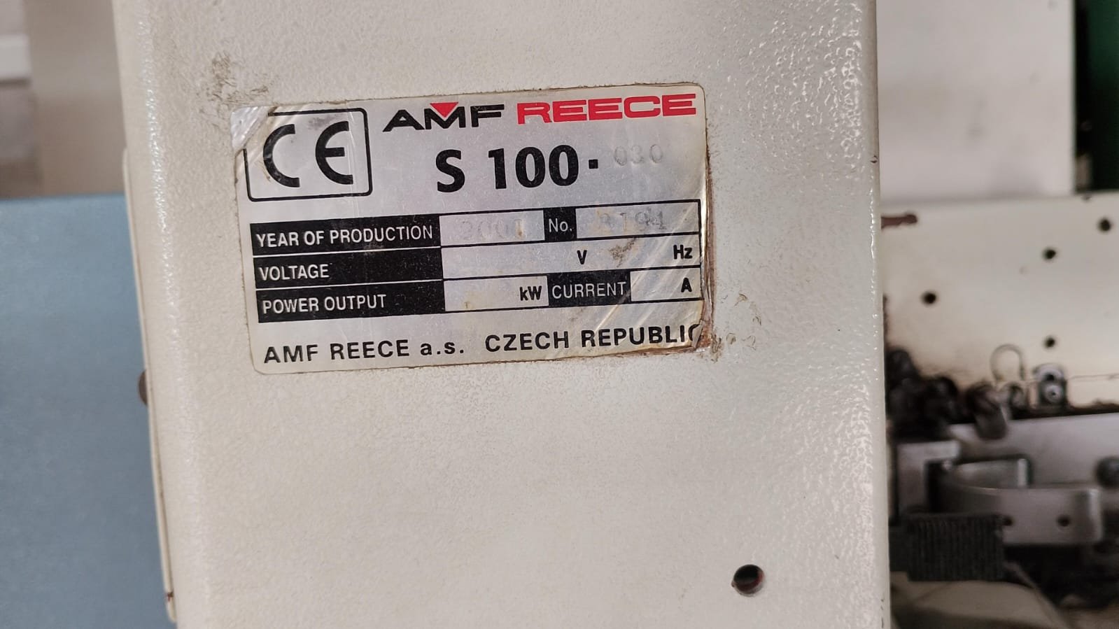 OJALERA  (OJAL DE BOTELLA)