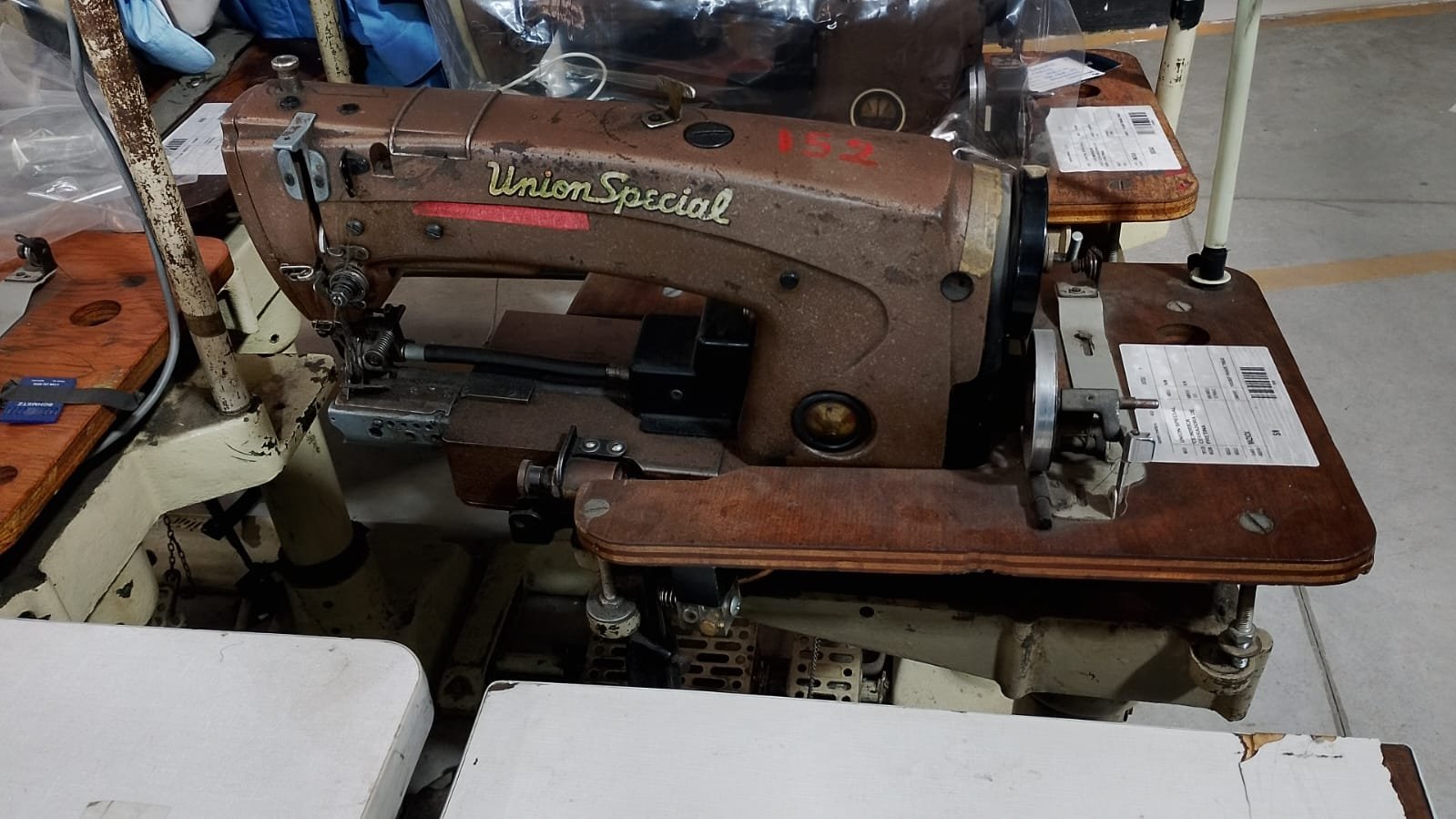 CILINDRICA CERRADORA DE BAJOS